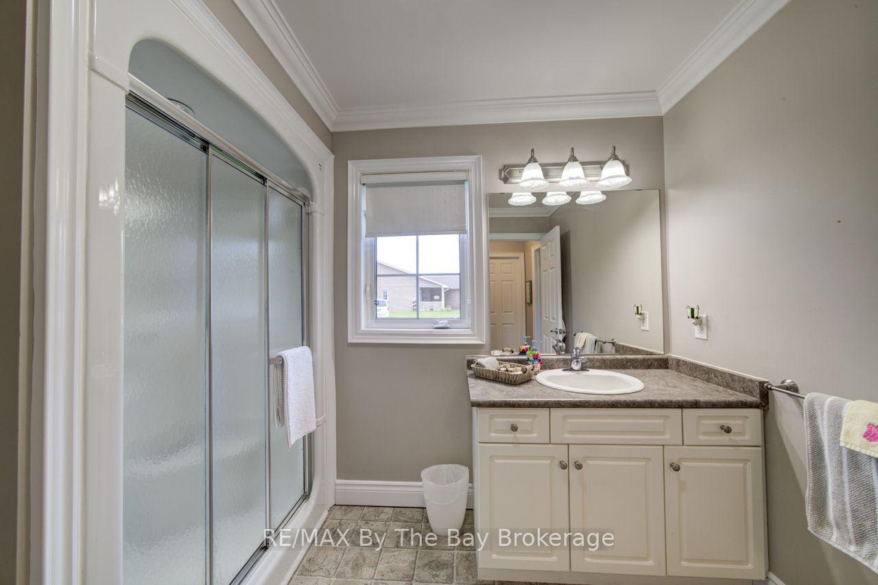 Photo 29 of 15 Meadow Lane, Wasaga Beach — HOMEH