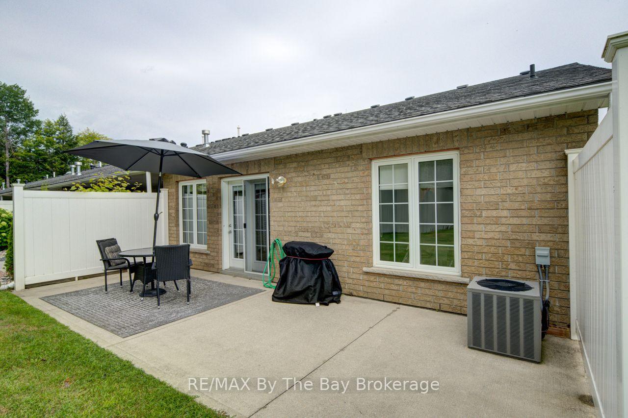 Photo 40 of 15 Meadow Lane, Wasaga Beach — HOMEH