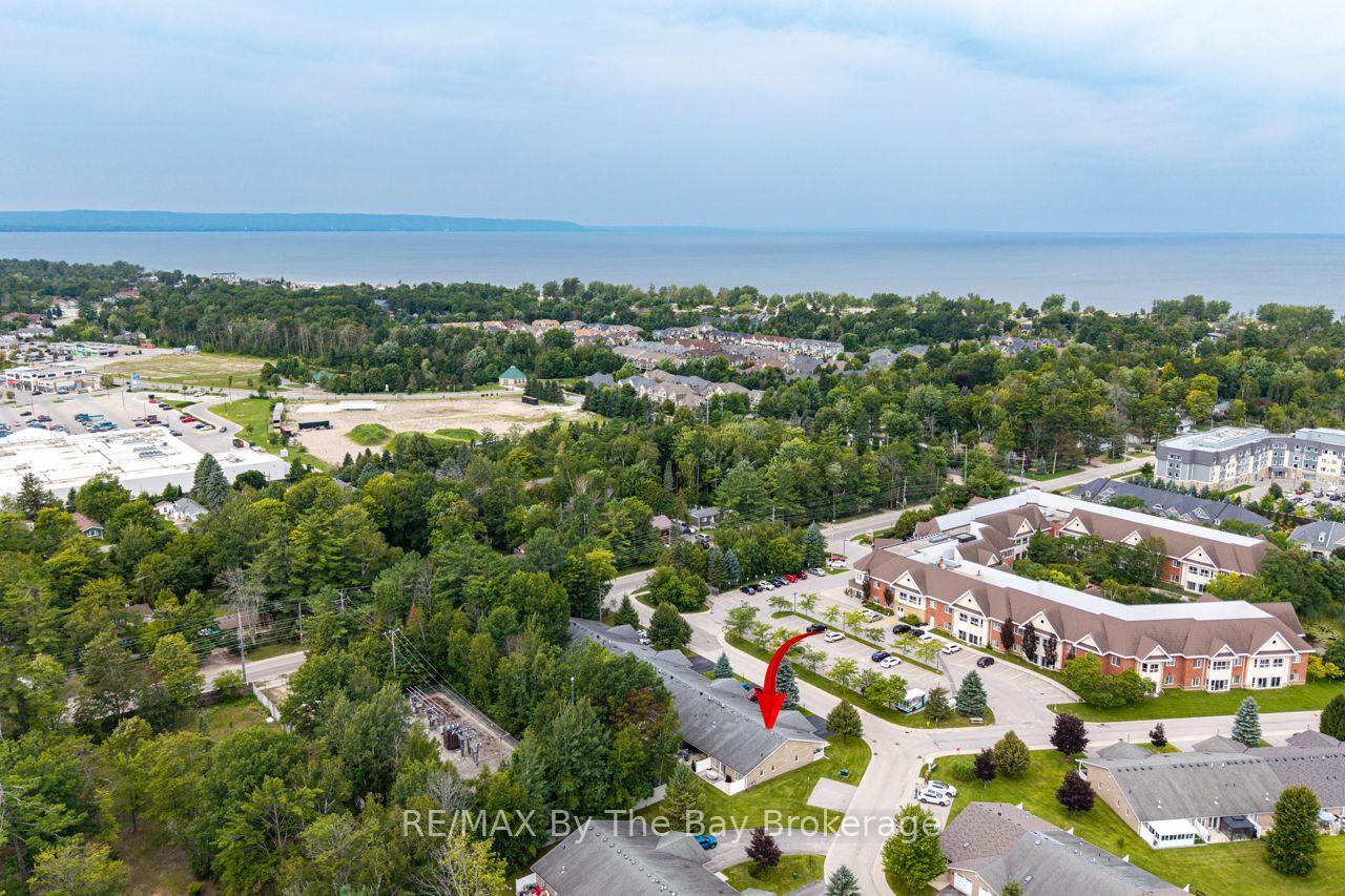 Photo 42 of 15 Meadow Lane, Wasaga Beach — HOMEH
