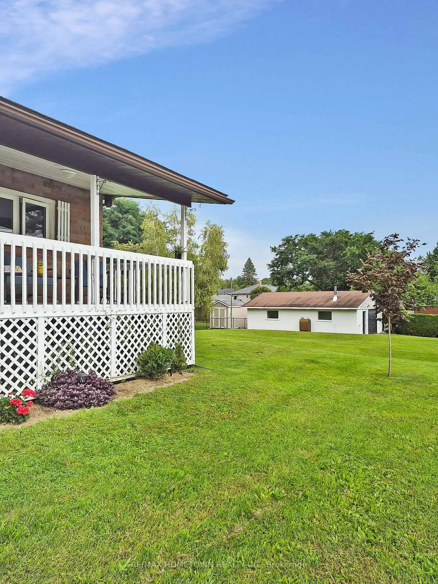 Photo 9 of 6 Jane Street, Augusta, Augusta Twp — HOMEH