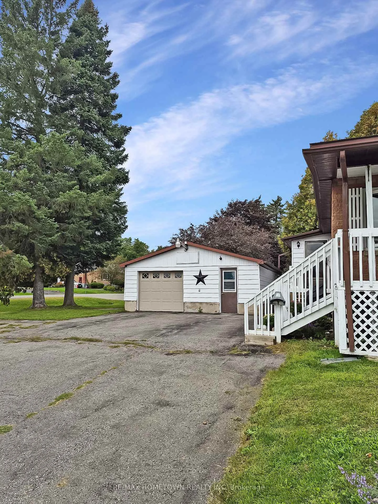 Photo 51 of 6 Jane Street, Augusta, Augusta Twp — HOMEH