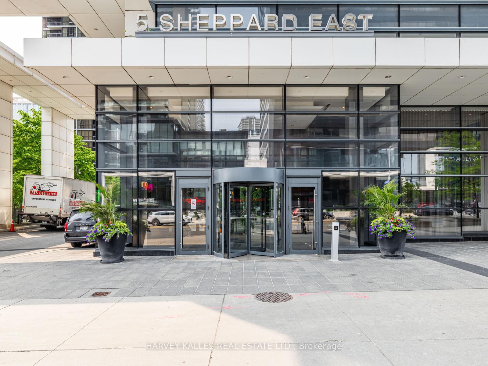 Photo 2 of Unit 2121, 5 Sheppard Avenue E, North York, Willowdale East — HOMEH