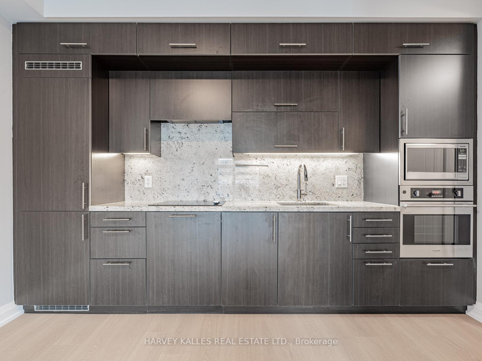 Photo 9 of Unit 2121, 5 Sheppard Avenue E, North York, Willowdale East — HOMEH