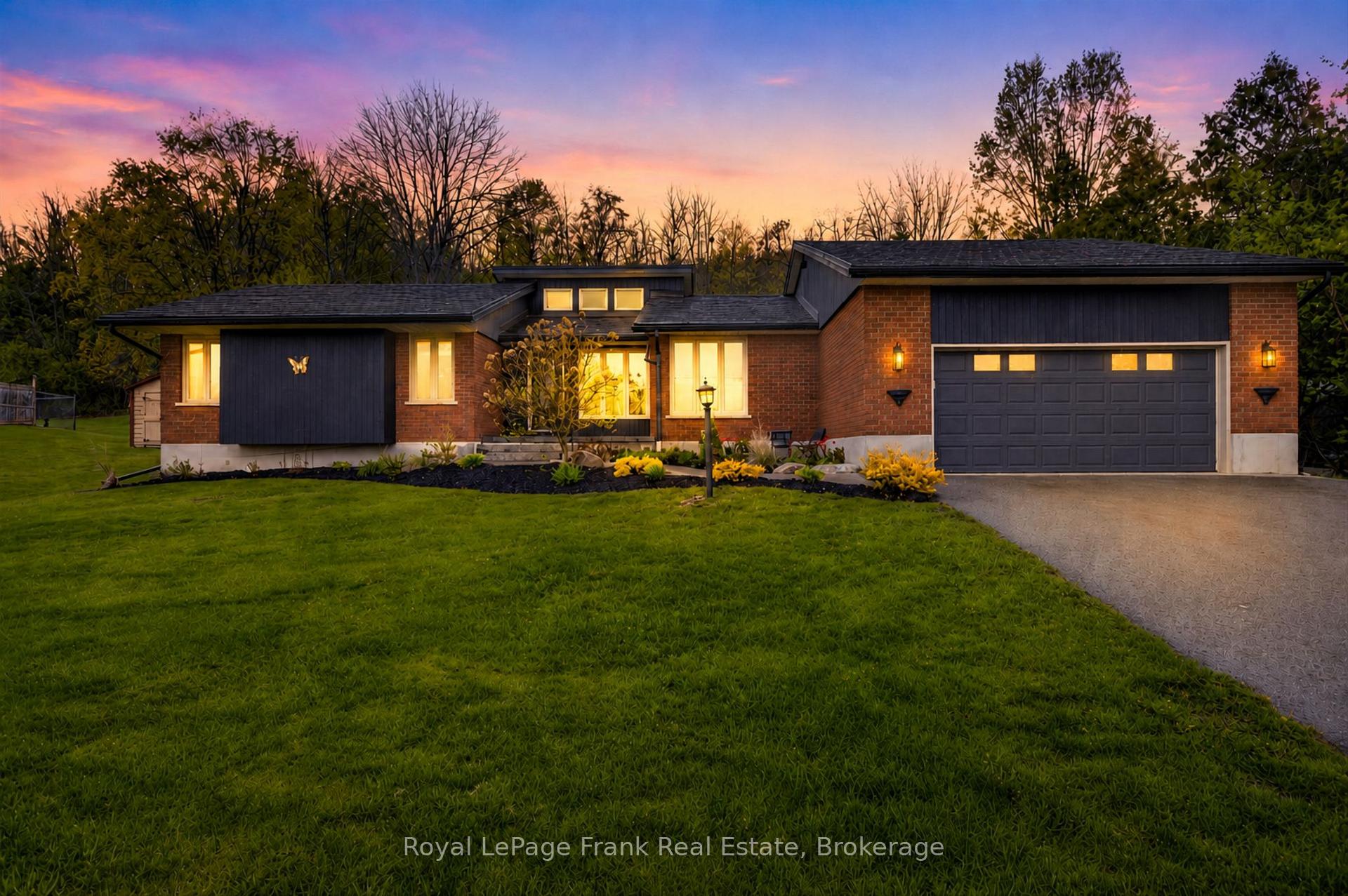 Photo 2 of 892 Frank Hill Road, Kawartha Lakes, Emily — HOMEH