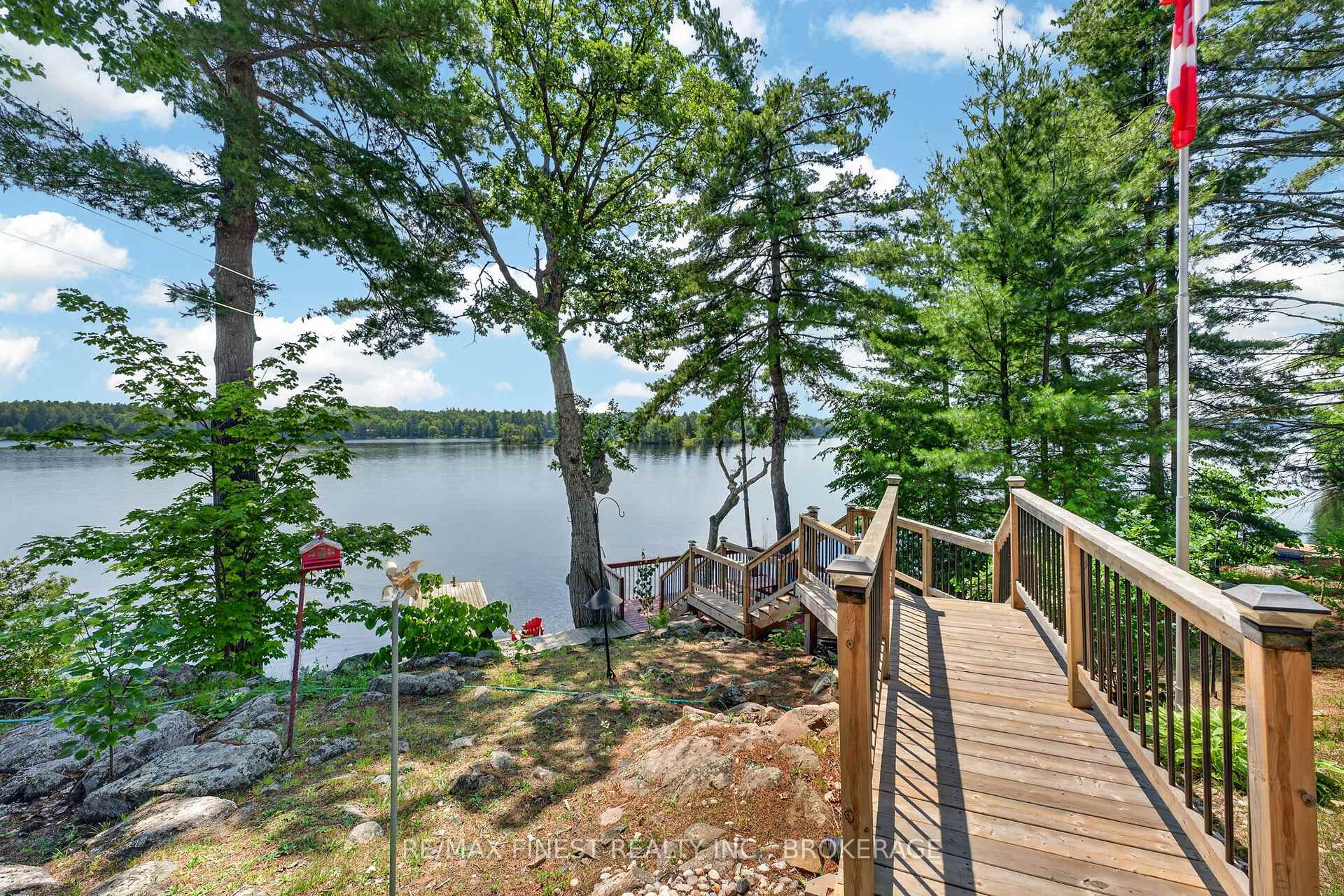Photo 25 of 1067 Island View Lane E, Frontenac, Frontenac Centre — HOMEH