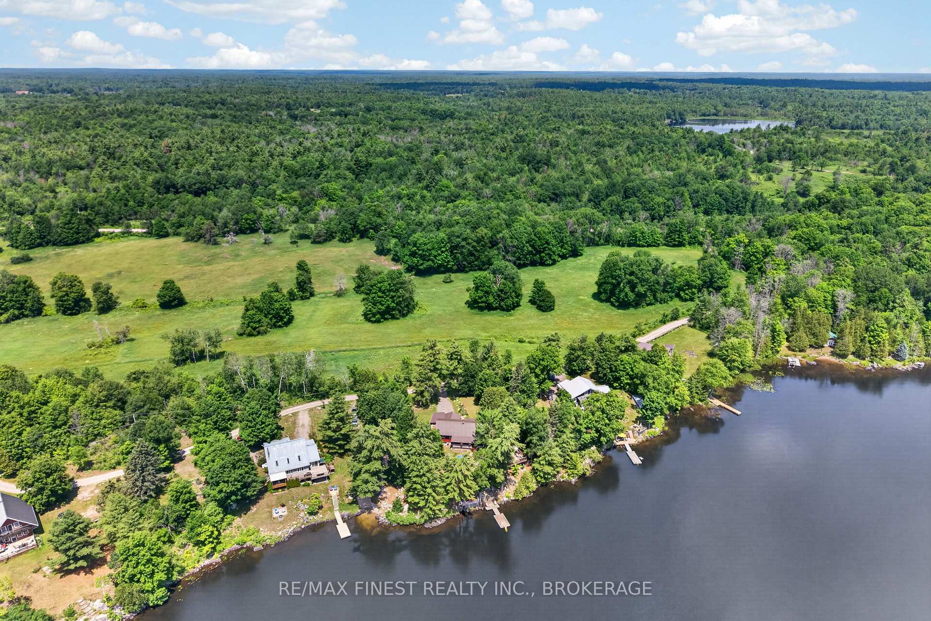 Photo 31 of 1067 Island View Lane E, Frontenac, Frontenac Centre — HOMEH