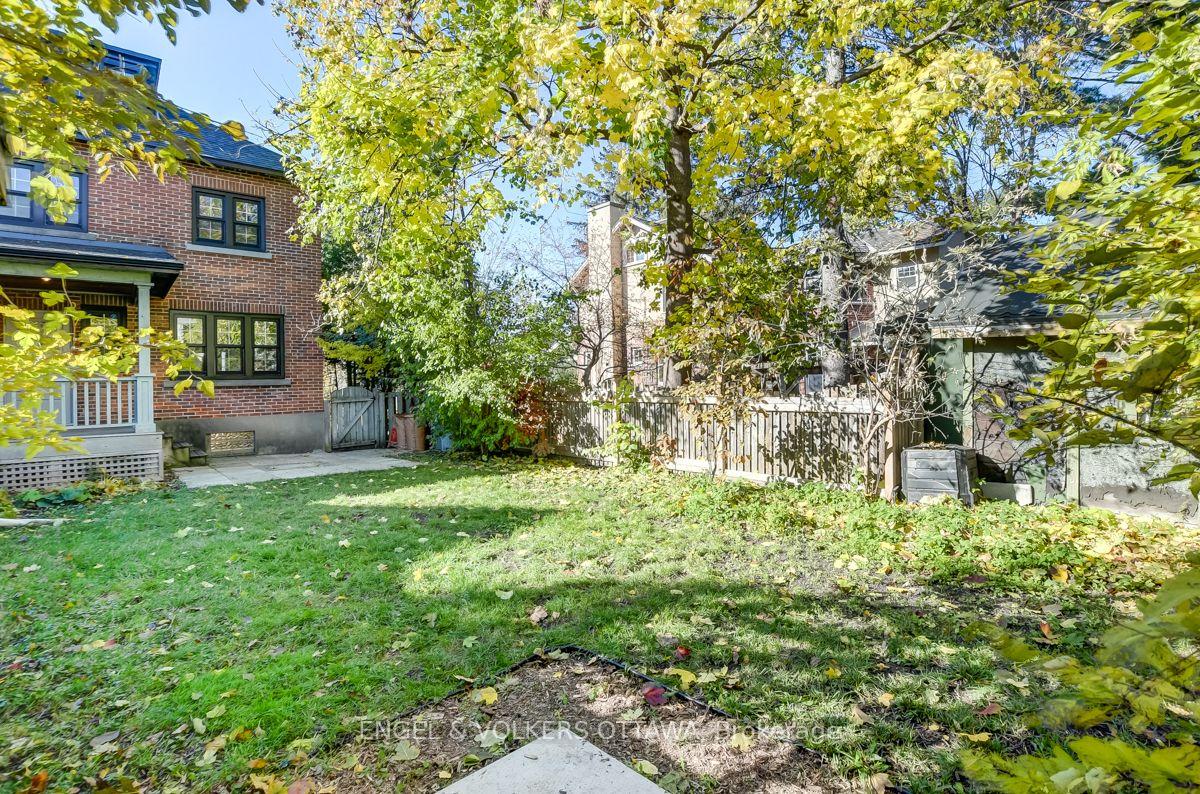 Photo 2 of 475 Golden Avenue, Ottawa, McKellar/Highland — HOMEH