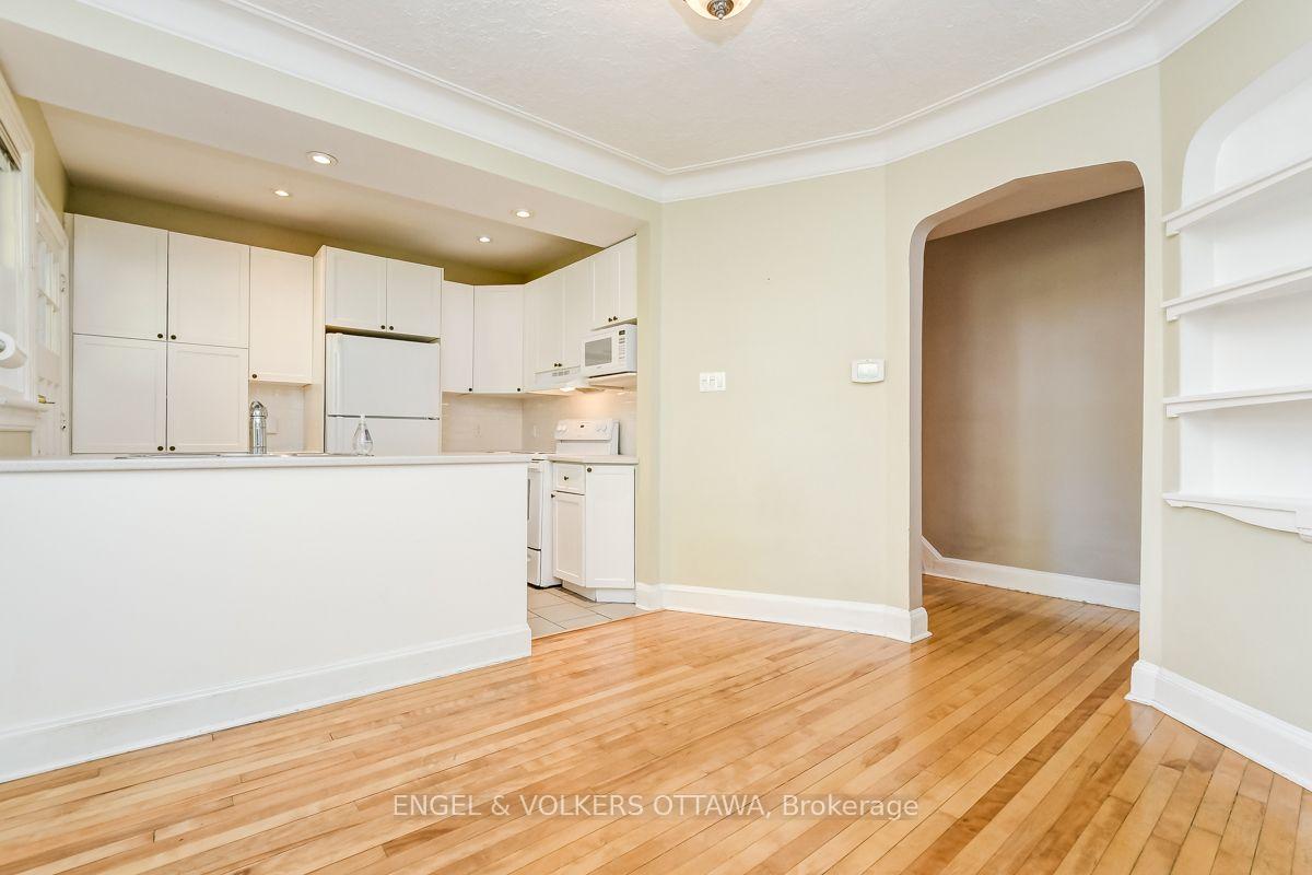 Photo 9 of 475 Golden Avenue, Ottawa, McKellar/Highland — HOMEH