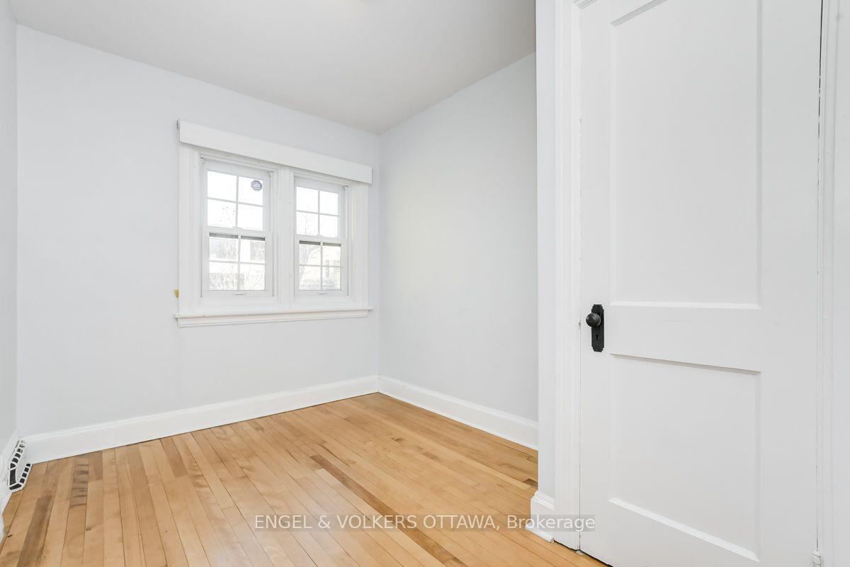 Photo 19 of 475 Golden Avenue, Ottawa, McKellar/Highland — HOMEH