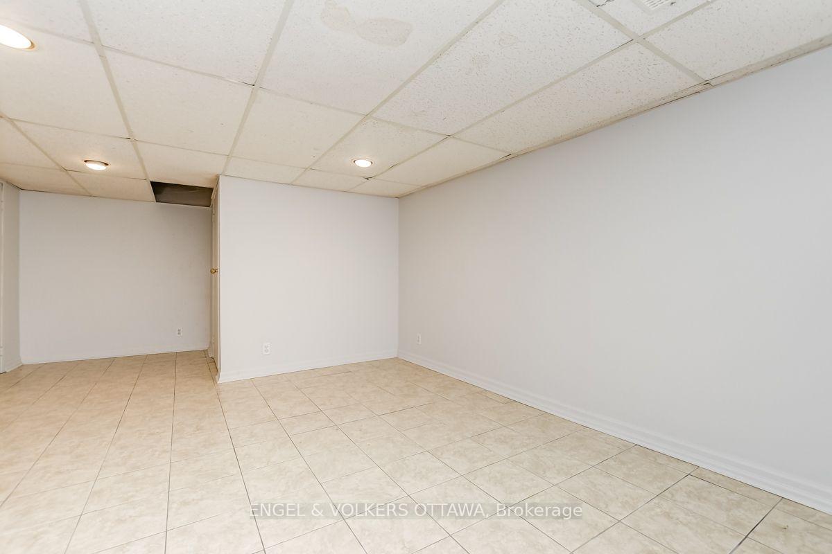 Photo 23 of 475 Golden Avenue, Ottawa, McKellar/Highland — HOMEH