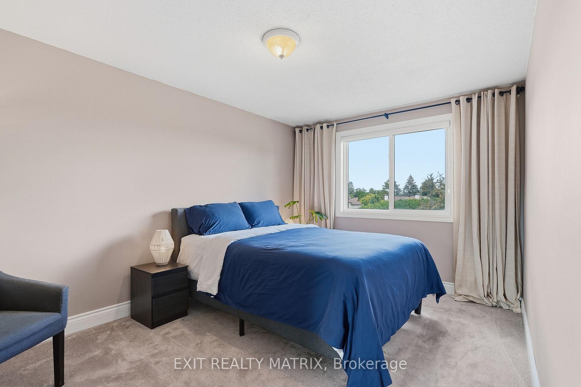 Photo 30 of 270 Fernleaf Crescent, Ottawa, Queenswood Heights South — HOMEH