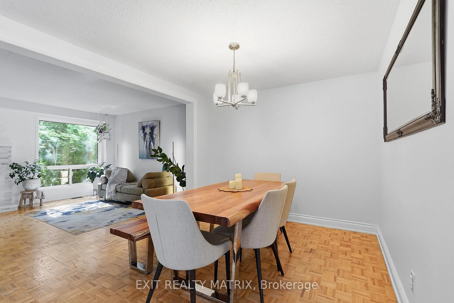 Photo 16 of 270 Fernleaf Crescent, Ottawa, Queenswood Heights South — HOMEH