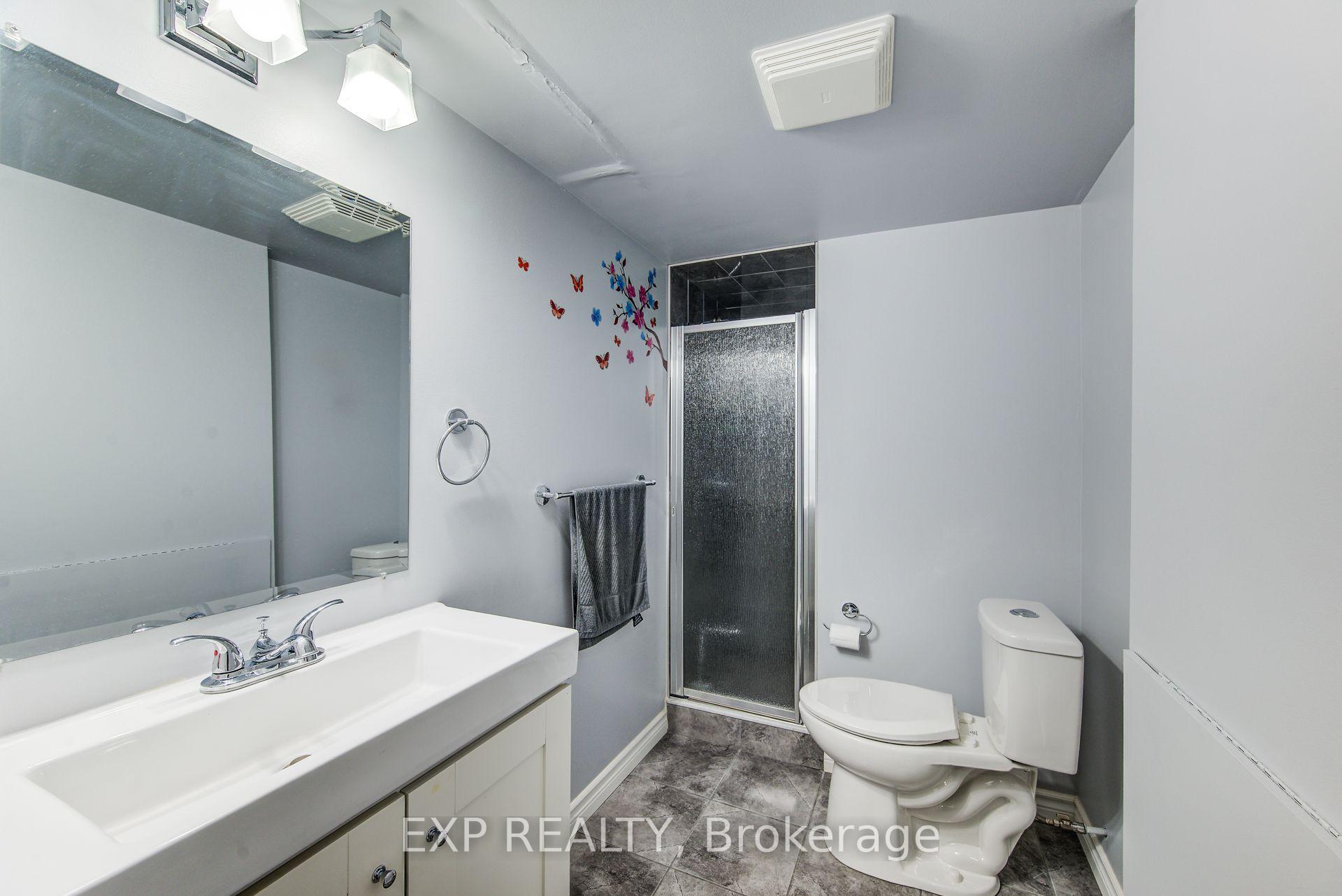 Photo 24 of 124 Udvari Crescent, Kitchener, Highland West — HOMEH