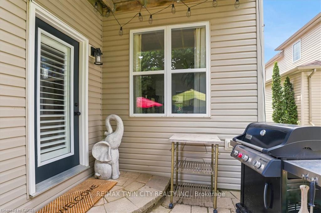 Photo 40 of 70 Hawkswood Drive, Kitchener, Bridgeport — HOMEH