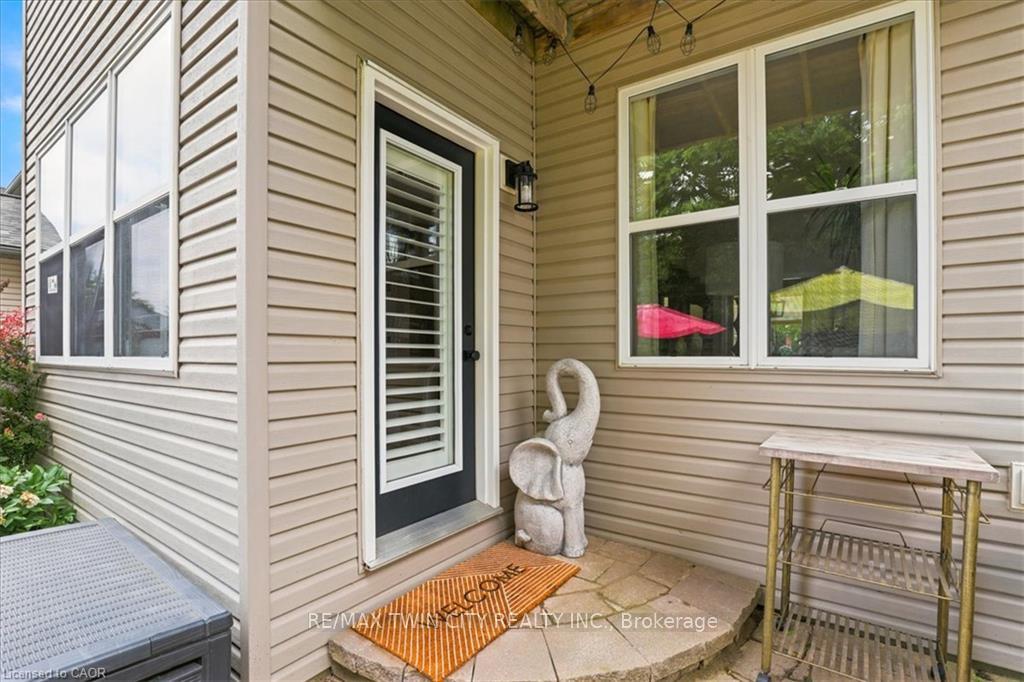 Photo 41 of 70 Hawkswood Drive, Kitchener, Bridgeport — HOMEH