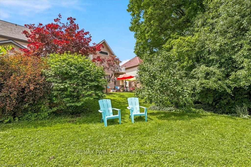 Photo 45 of 70 Hawkswood Drive, Kitchener, Bridgeport — HOMEH