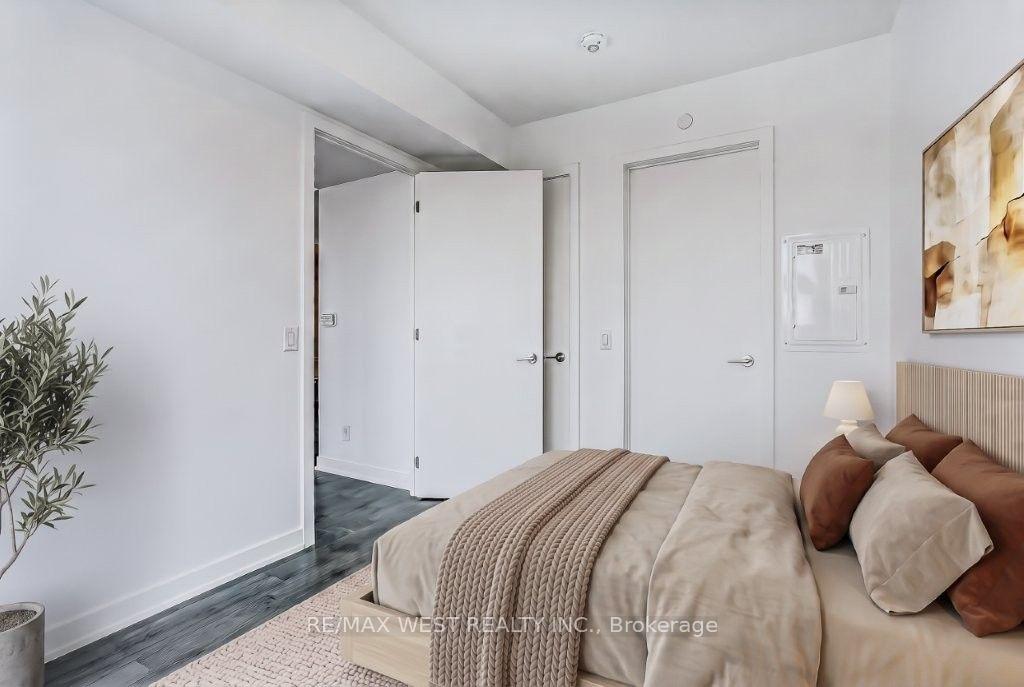 Photo 13 of Unit 2808, 100 Queen Street E, Toronto, Church-Yonge Corridor — HOMEH