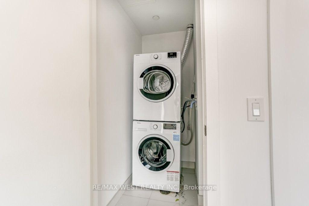 Photo 15 of Unit 2808, 100 Queen Street E, Toronto, Church-Yonge Corridor — HOMEH