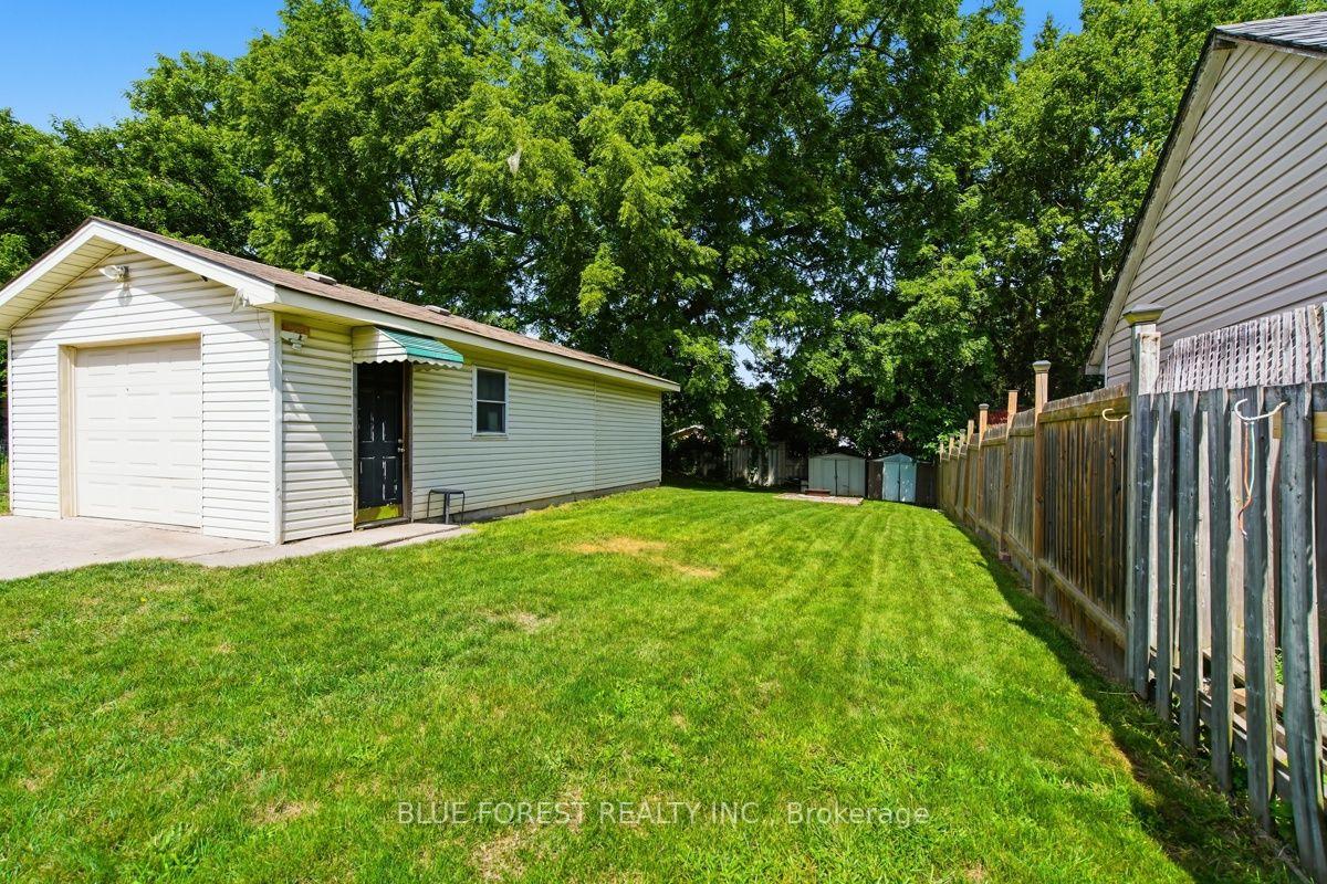 Photo 29 of 1054 Florence Street, London, East M — HOMEH