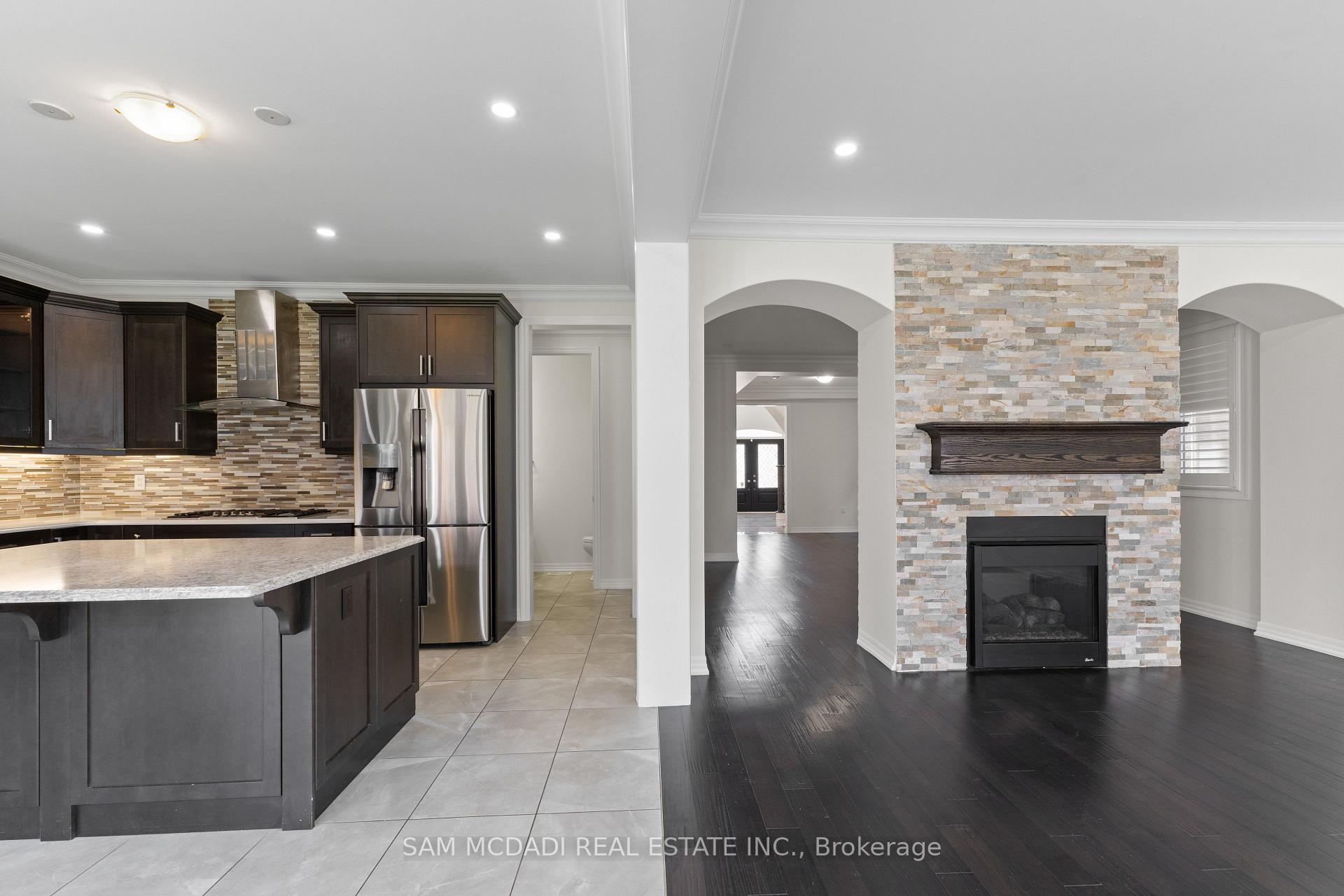 Photo 12 of 93 Wheat Boom Drive, Oakville, Glenorchy — HOMEH