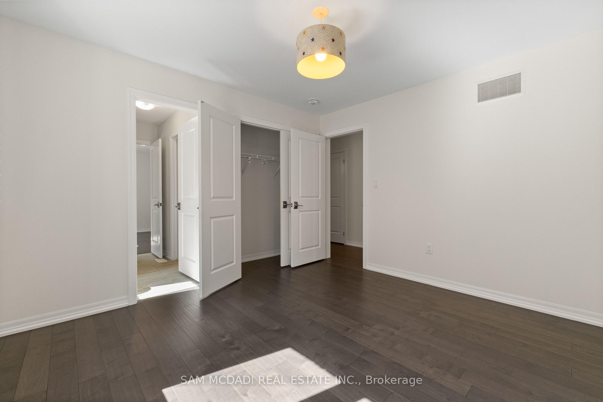 Photo 23 of 93 Wheat Boom Drive, Oakville, Glenorchy — HOMEH