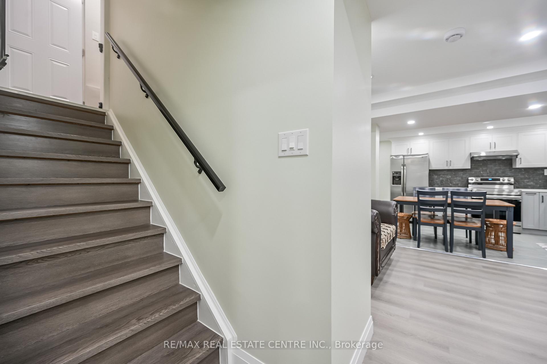 Photo 5 of Unit Lower Unit, 31 Joseph Court, Hamilton, Gourley — HOMEH