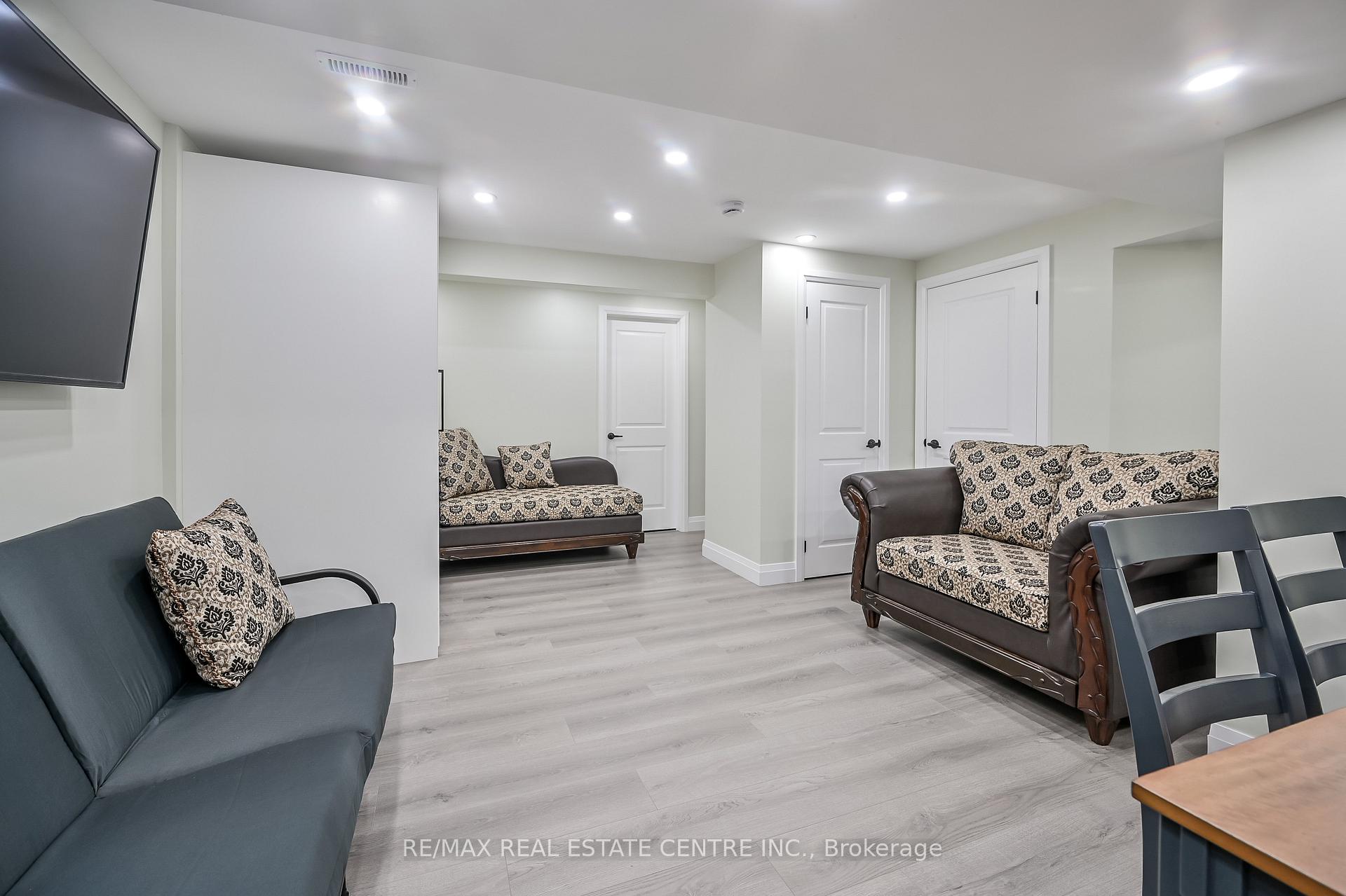 Photo 20 of Unit Lower Unit, 31 Joseph Court, Hamilton, Gourley — HOMEH