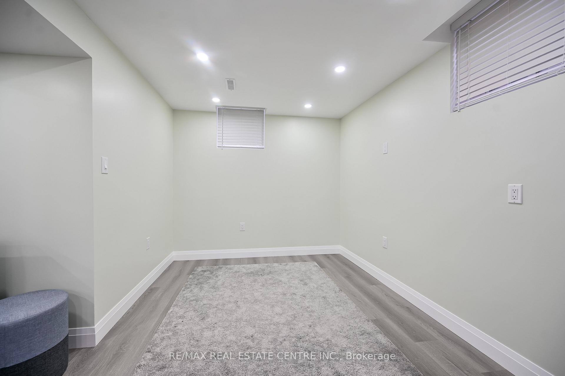 Photo 24 of Unit Lower Unit, 31 Joseph Court, Hamilton, Gourley — HOMEH