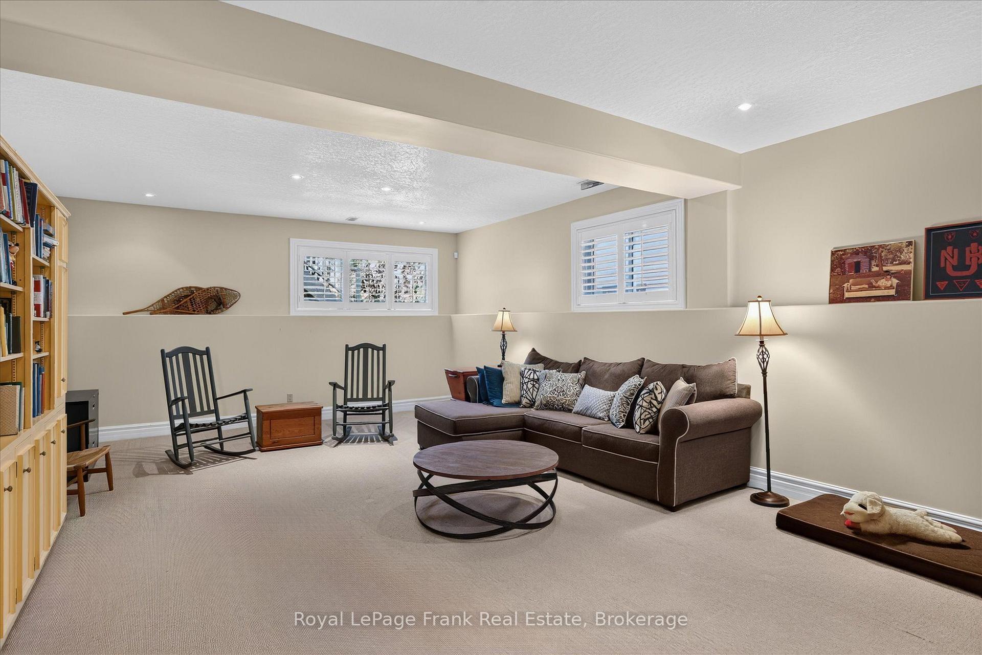 Photo 27 of Unit 43, 22 Lockside Drive, Peterborough, Otonabee Ward 1 — HOMEH