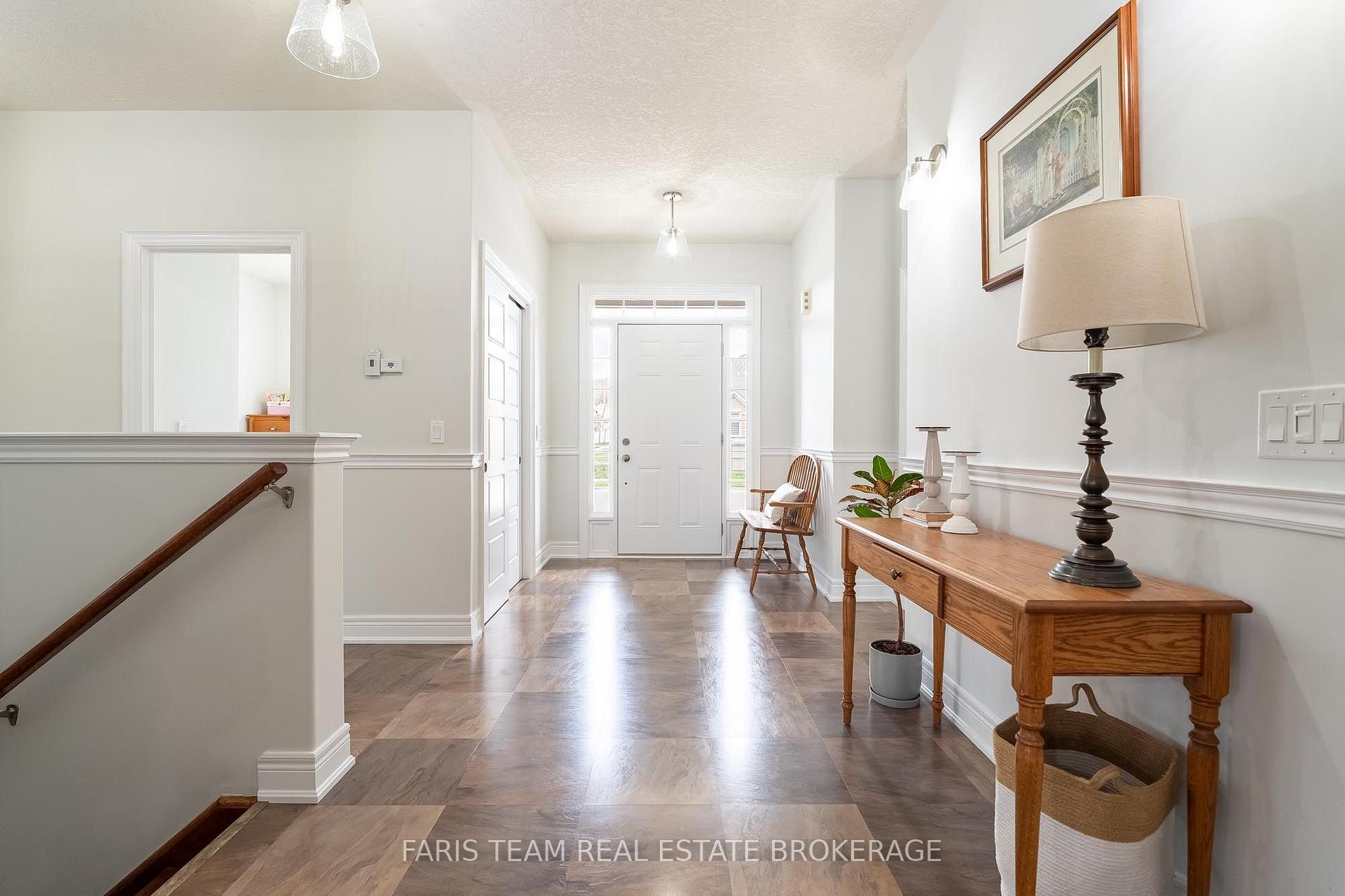 Photo 10 of 3063 Stone Ridge Boulevard, Orillia — HOMEH
