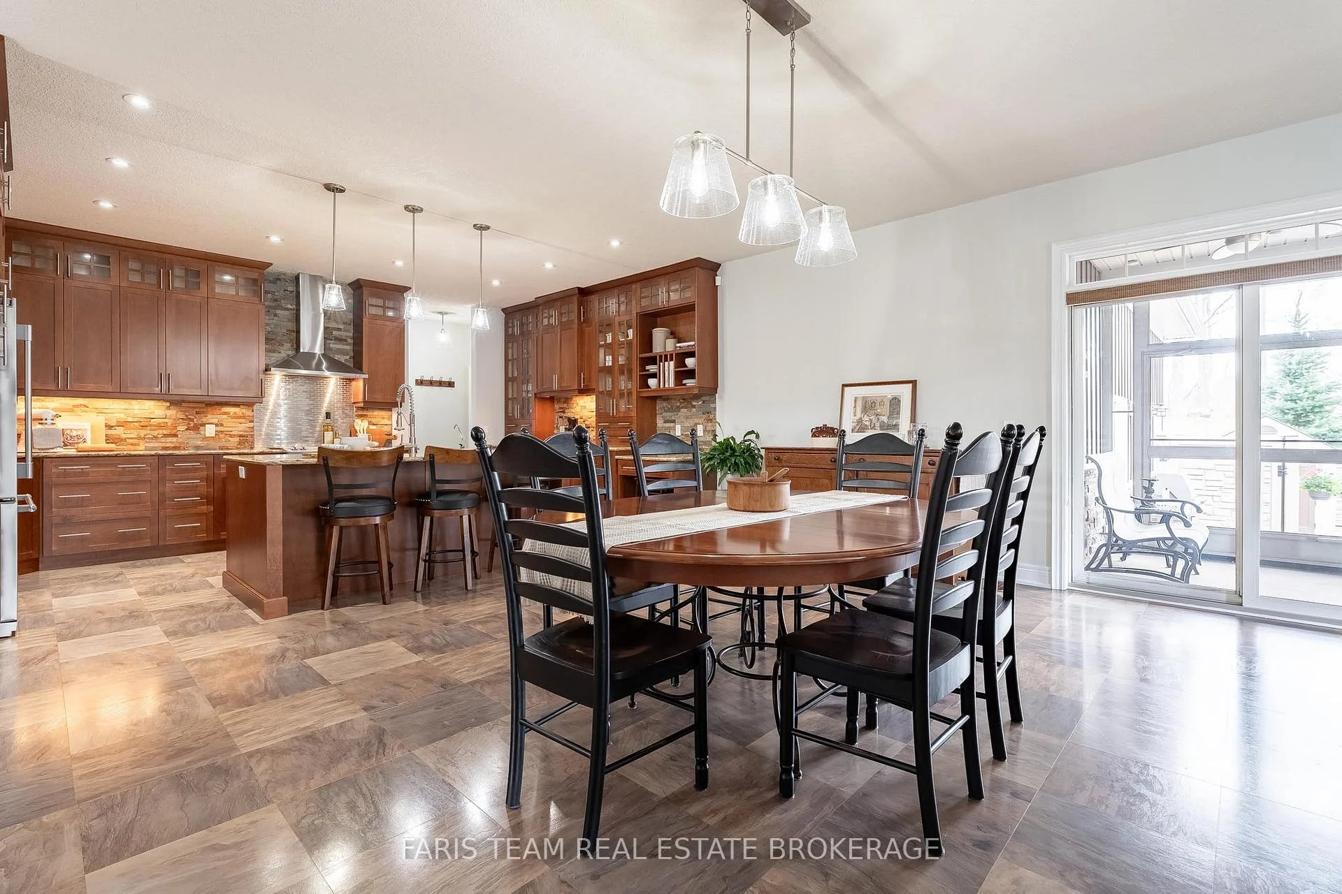 Photo 29 of 3063 Stone Ridge Boulevard, Orillia — HOMEH