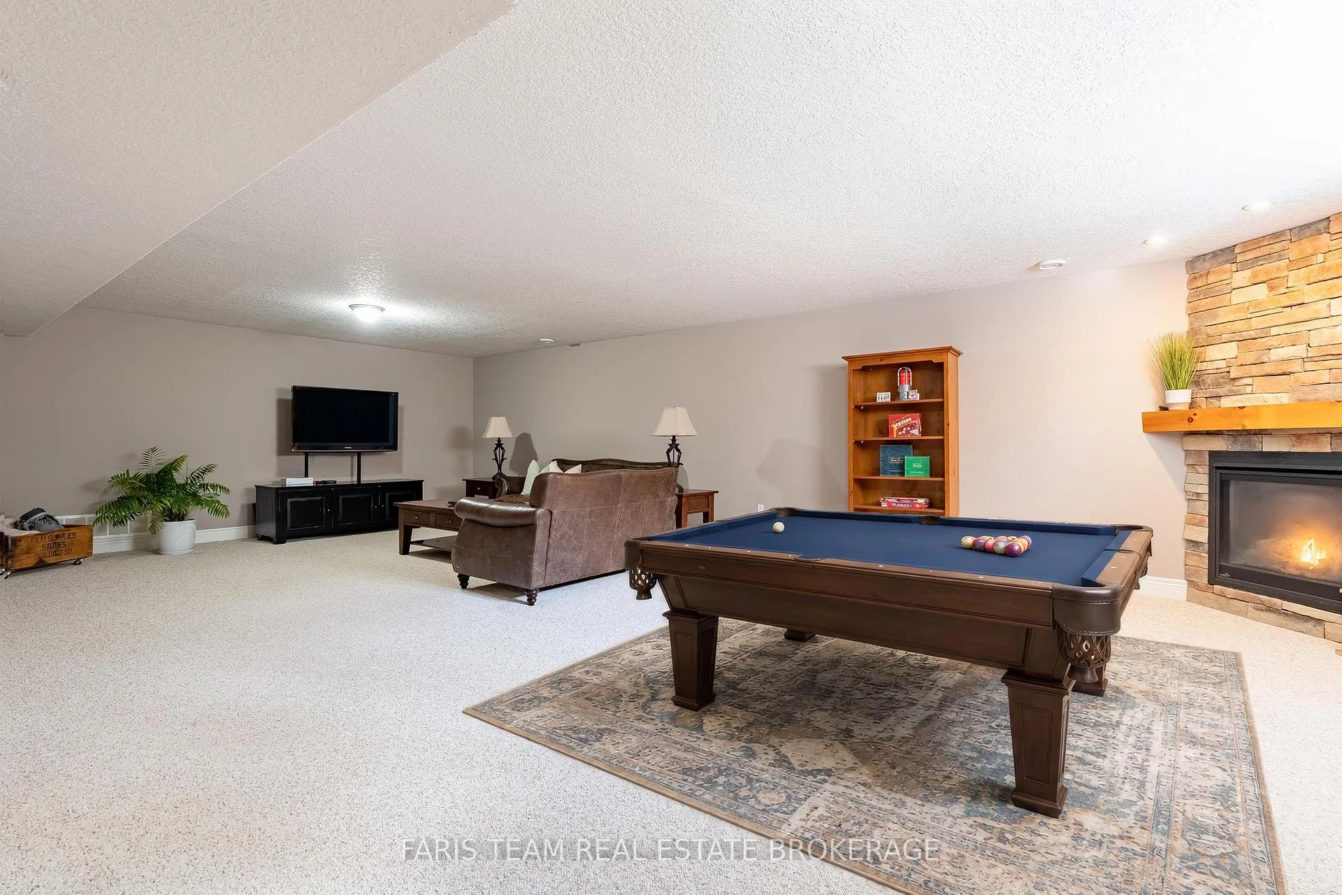 Photo 78 of 3063 Stone Ridge Boulevard, Orillia — HOMEH