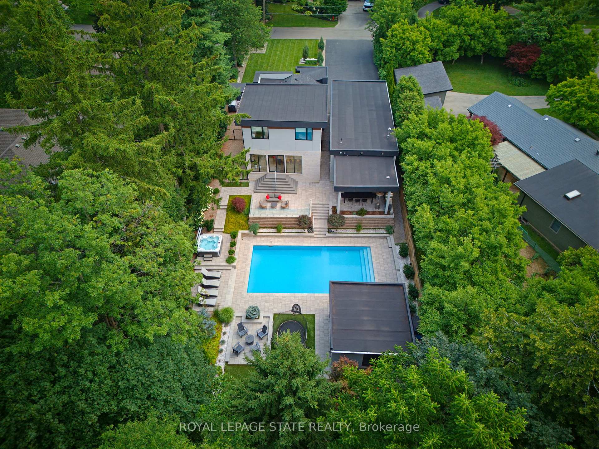 Photo 6 of 282 Robina Road, Hamilton, Ancaster — HOMEH