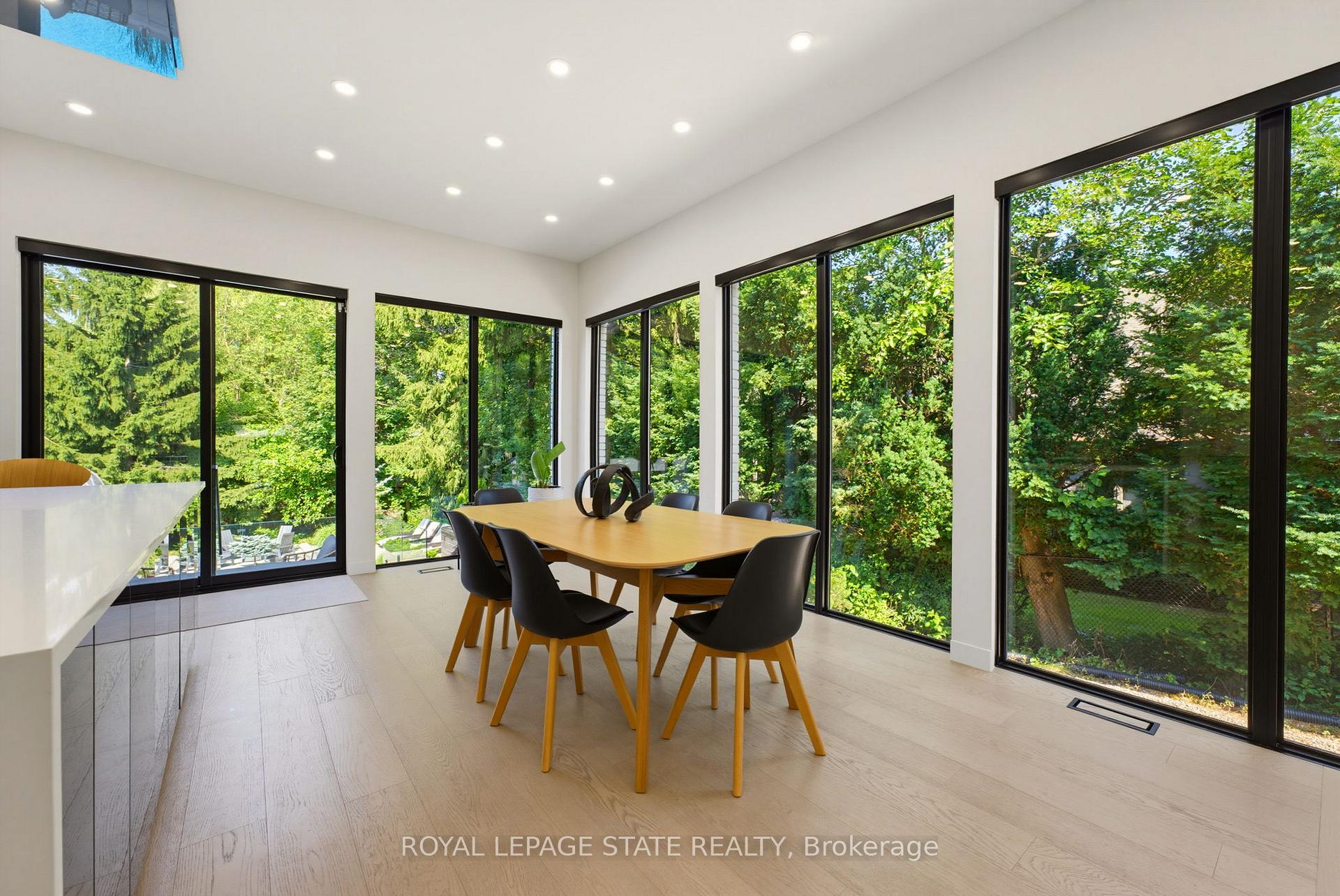 Photo 19 of 282 Robina Road, Hamilton, Ancaster — HOMEH