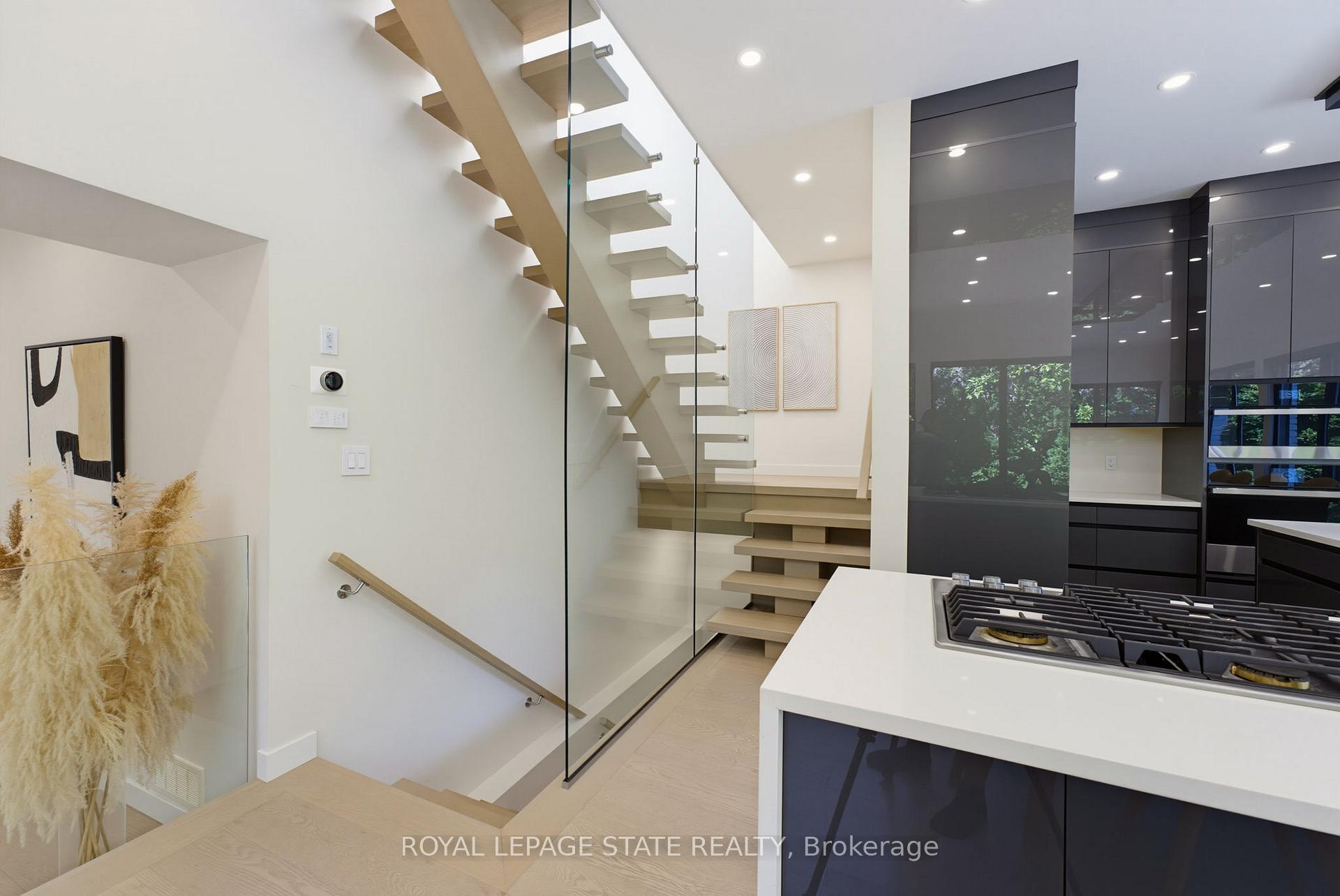 Photo 25 of 282 Robina Road, Hamilton, Ancaster — HOMEH