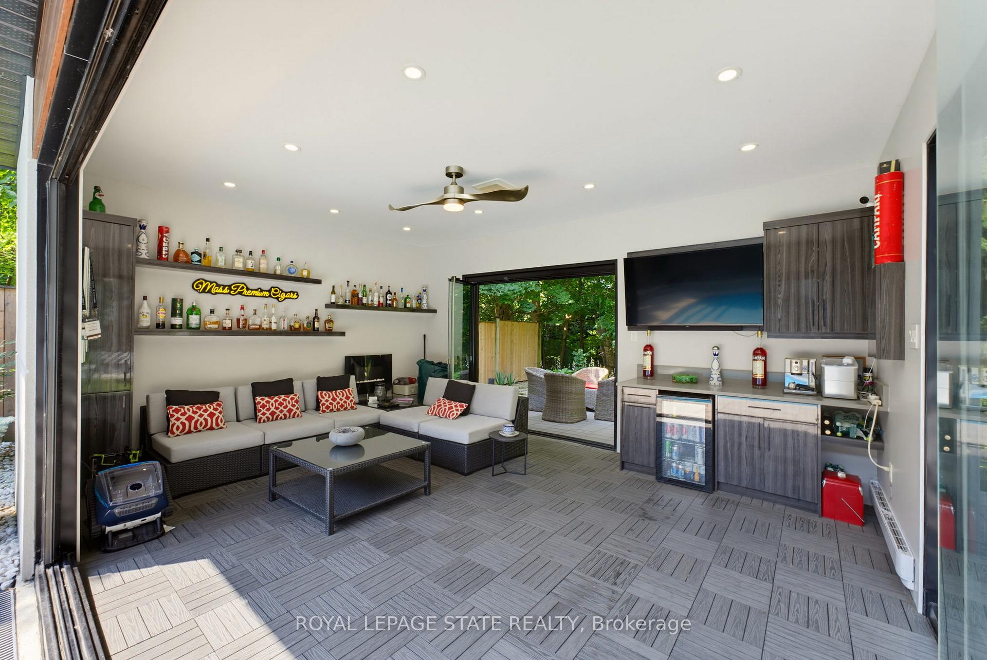 Photo 45 of 282 Robina Road, Hamilton, Ancaster — HOMEH