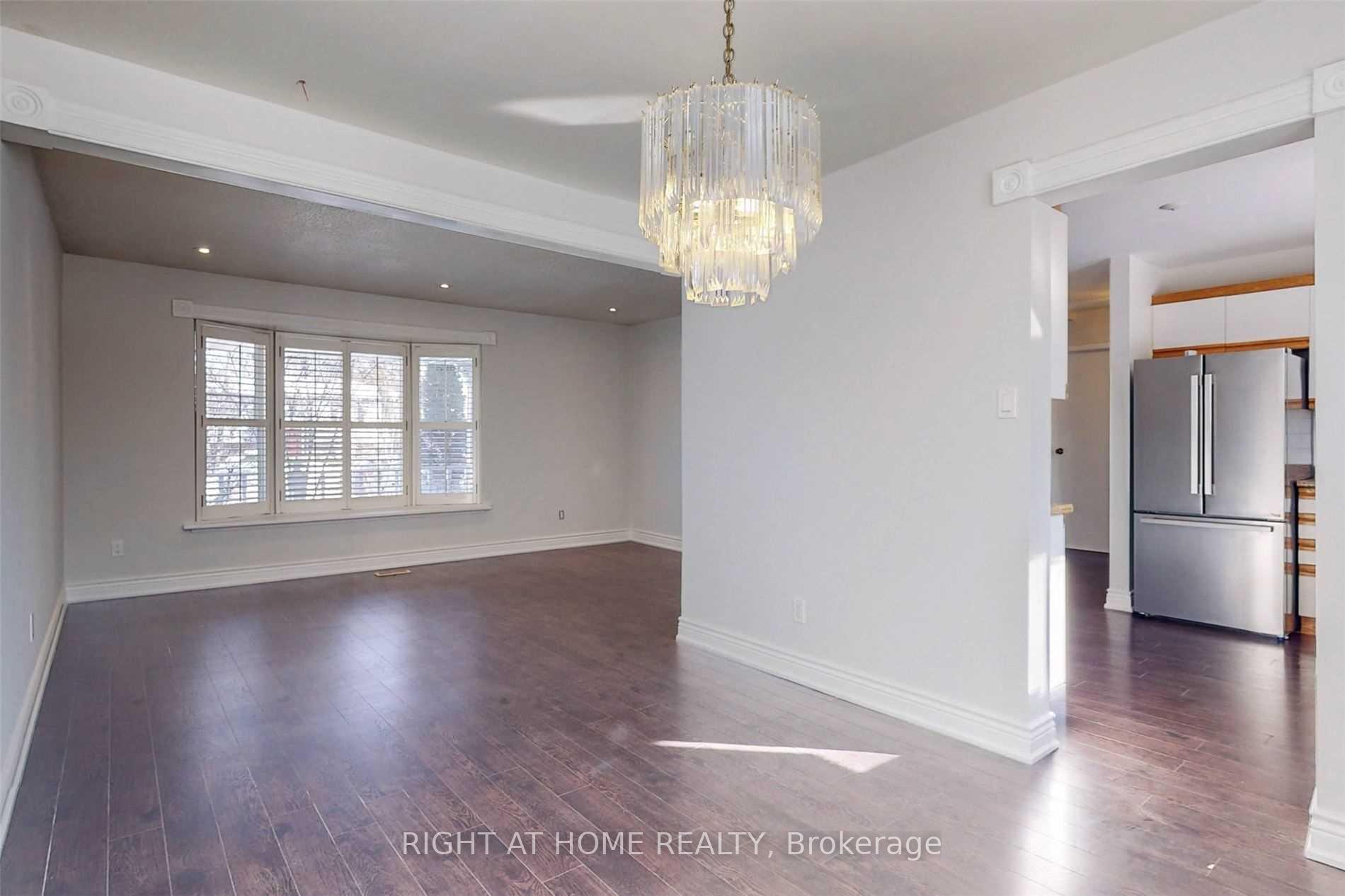 Photo 9 of 54 Penwick Crescent, Richmond Hill, North Richvale — HOMEH