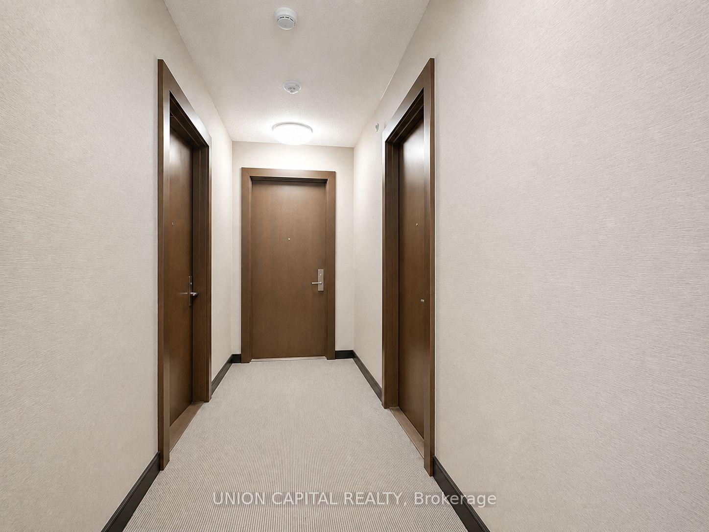 Photo 10 of Unit 4903, 386 Yonge Street, Toronto, Bay Street Corridor — HOMEH