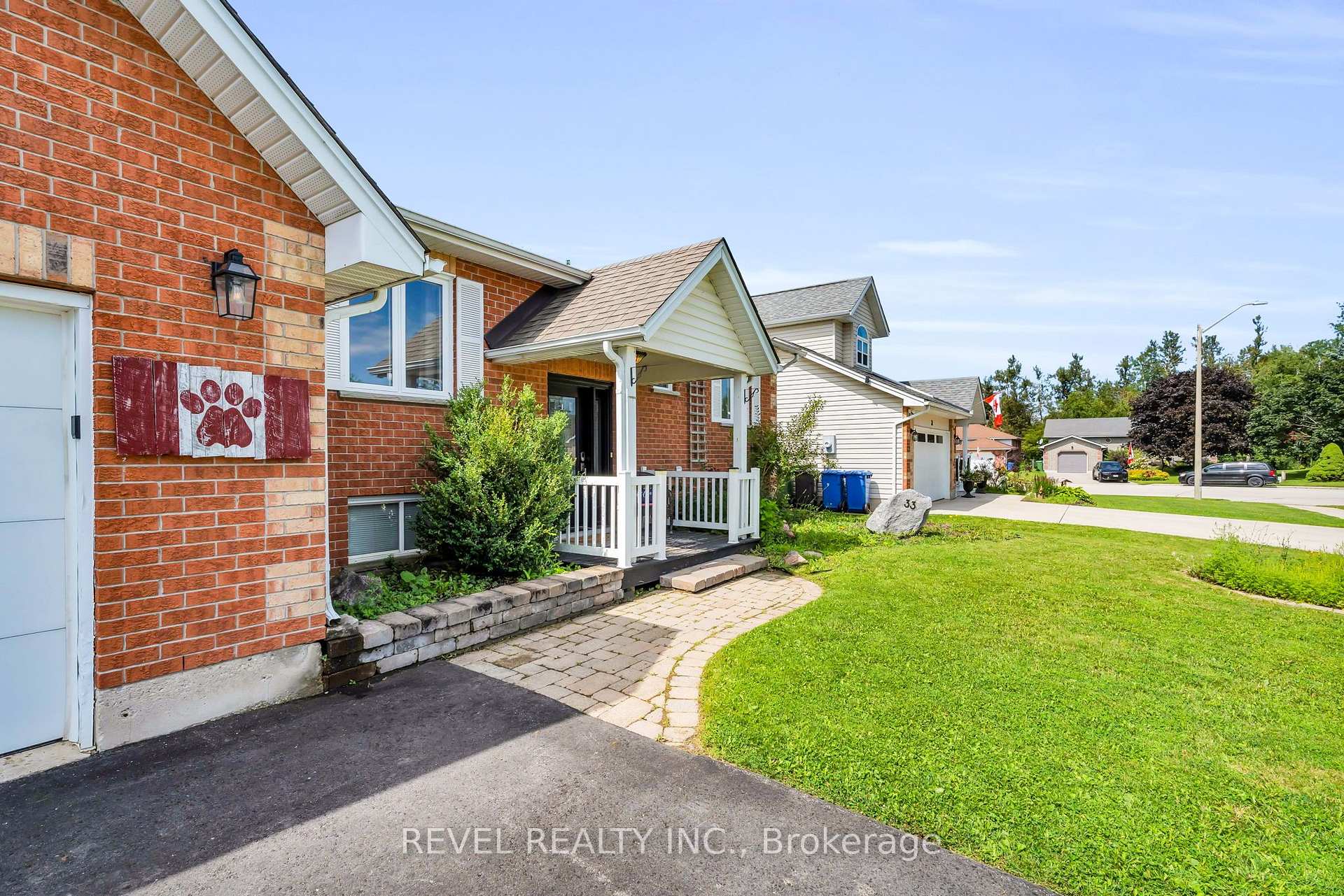 Photo 4 of 33 Wilson Crescent, Southgate — HOMEH