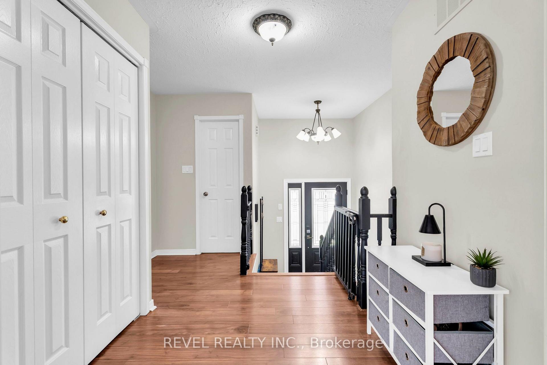 Photo 7 of 33 Wilson Crescent, Southgate — HOMEH