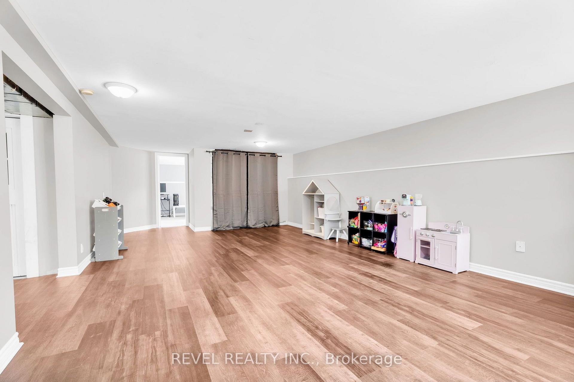 Photo 28 of 33 Wilson Crescent, Southgate — HOMEH