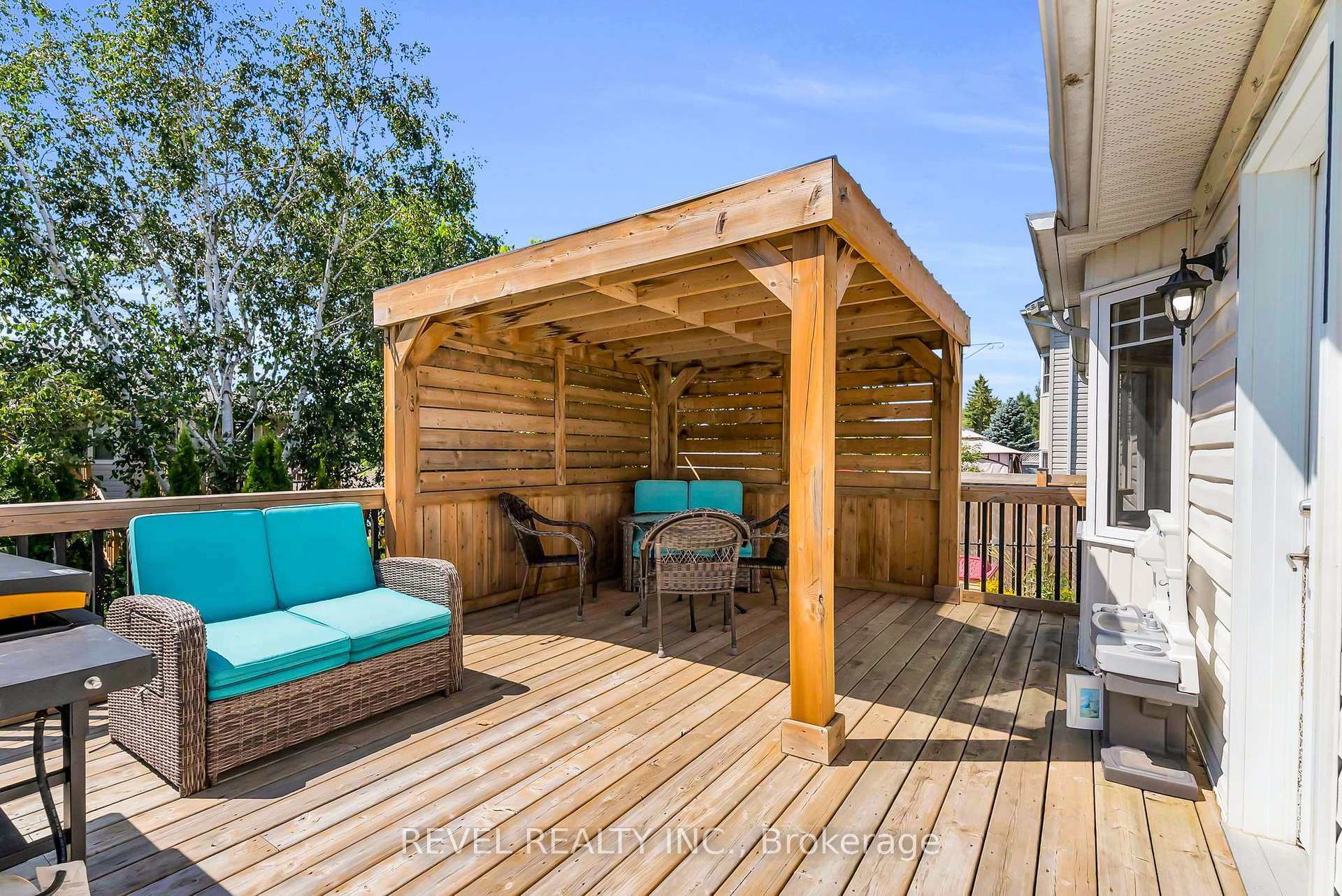Photo 31 of 33 Wilson Crescent, Southgate — HOMEH