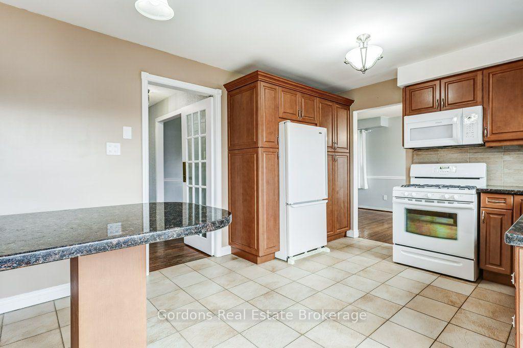 Photo 16 of 2013 Shay Drive, Pickering, Brock Ridge — HOMEH
