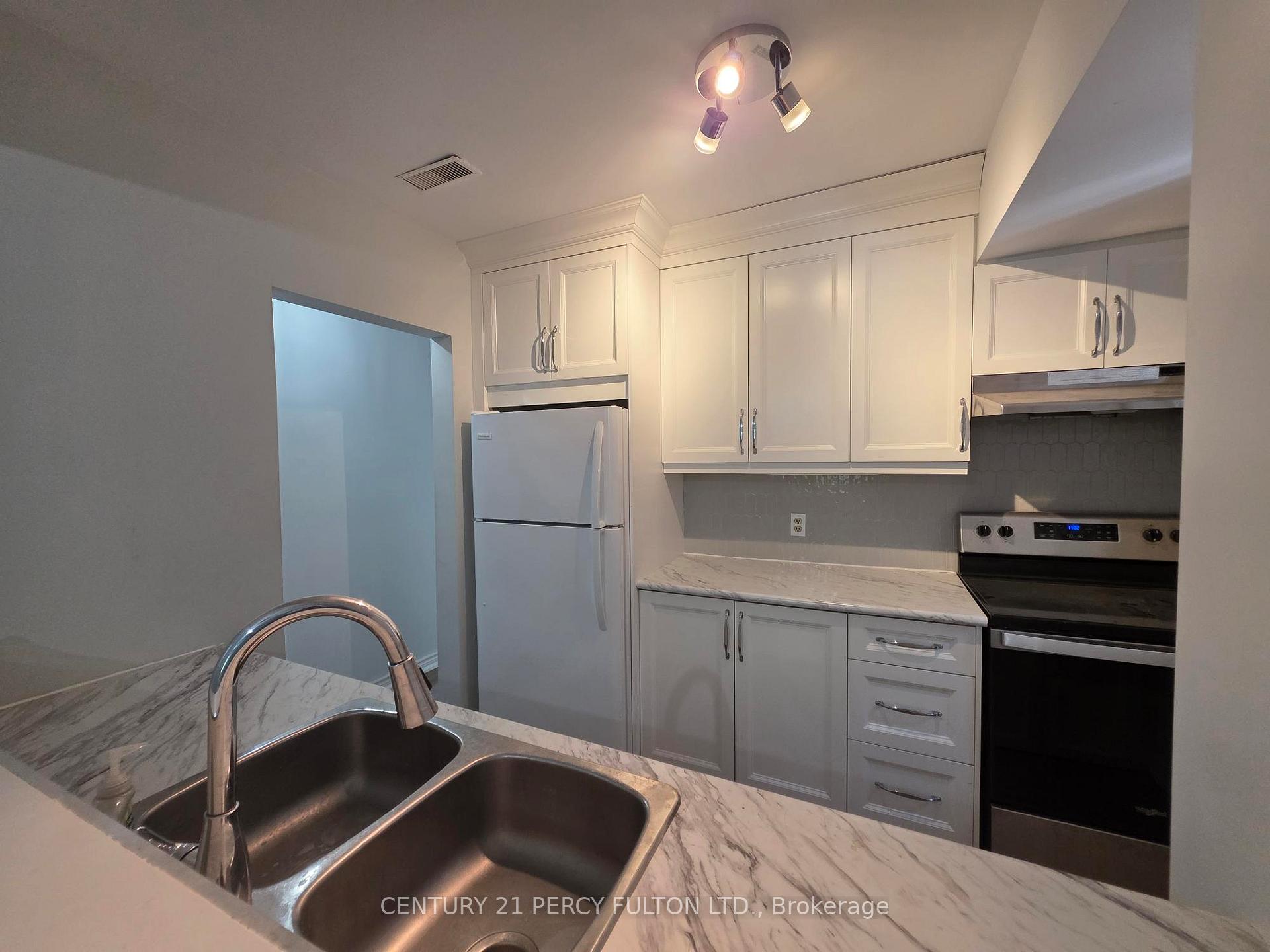 Photo 3 of 223 Fairview Avenue, Toronto, Junction Area — HOMEH