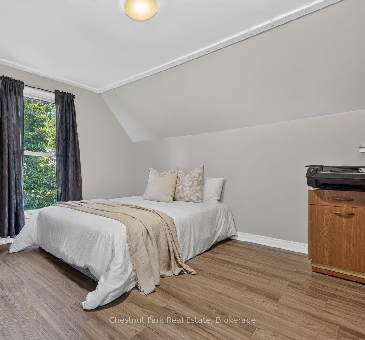 Photo 27 of 5 Wilmott Street, Huntsville — HOMEH