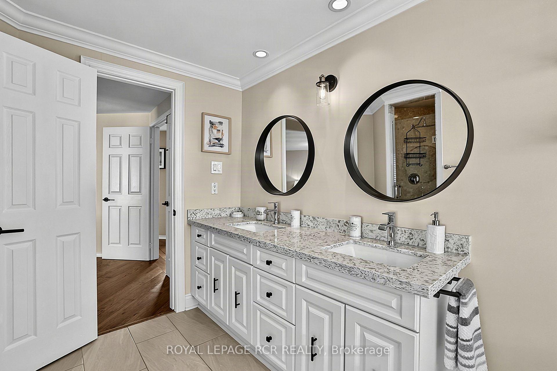 Photo 26 of 411 Butler Court, Aurora, Aurora Village — HOMEH