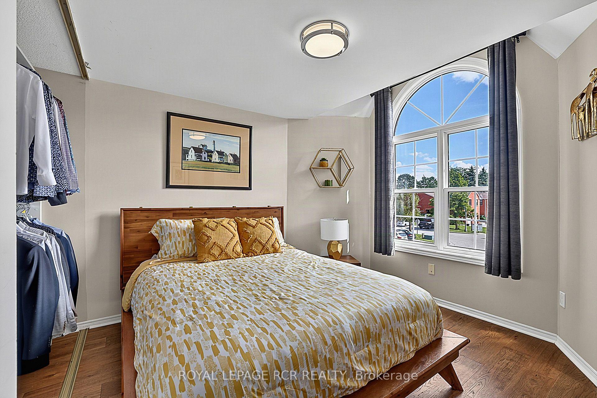 Photo 27 of 411 Butler Court, Aurora, Aurora Village — HOMEH