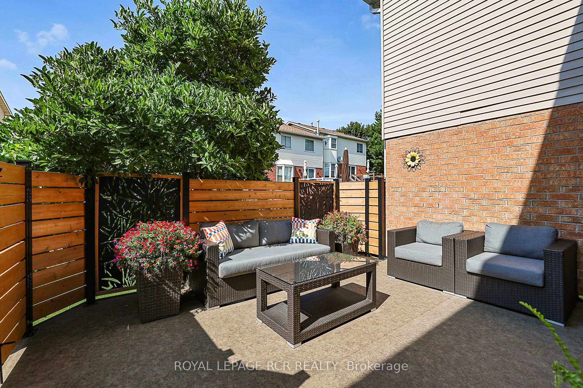 Photo 37 of 411 Butler Court, Aurora, Aurora Village — HOMEH