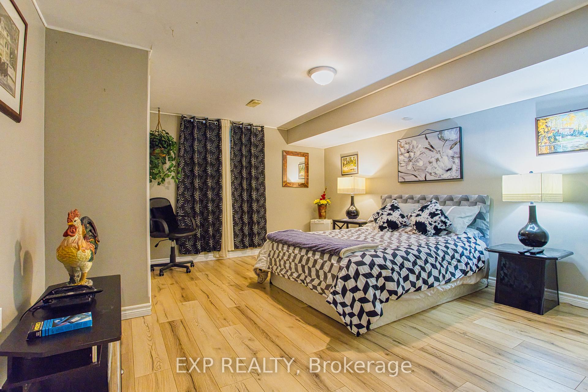 Photo 34 of 7192 Kelly Drive, Niagara Falls, Forestview — HOMEH