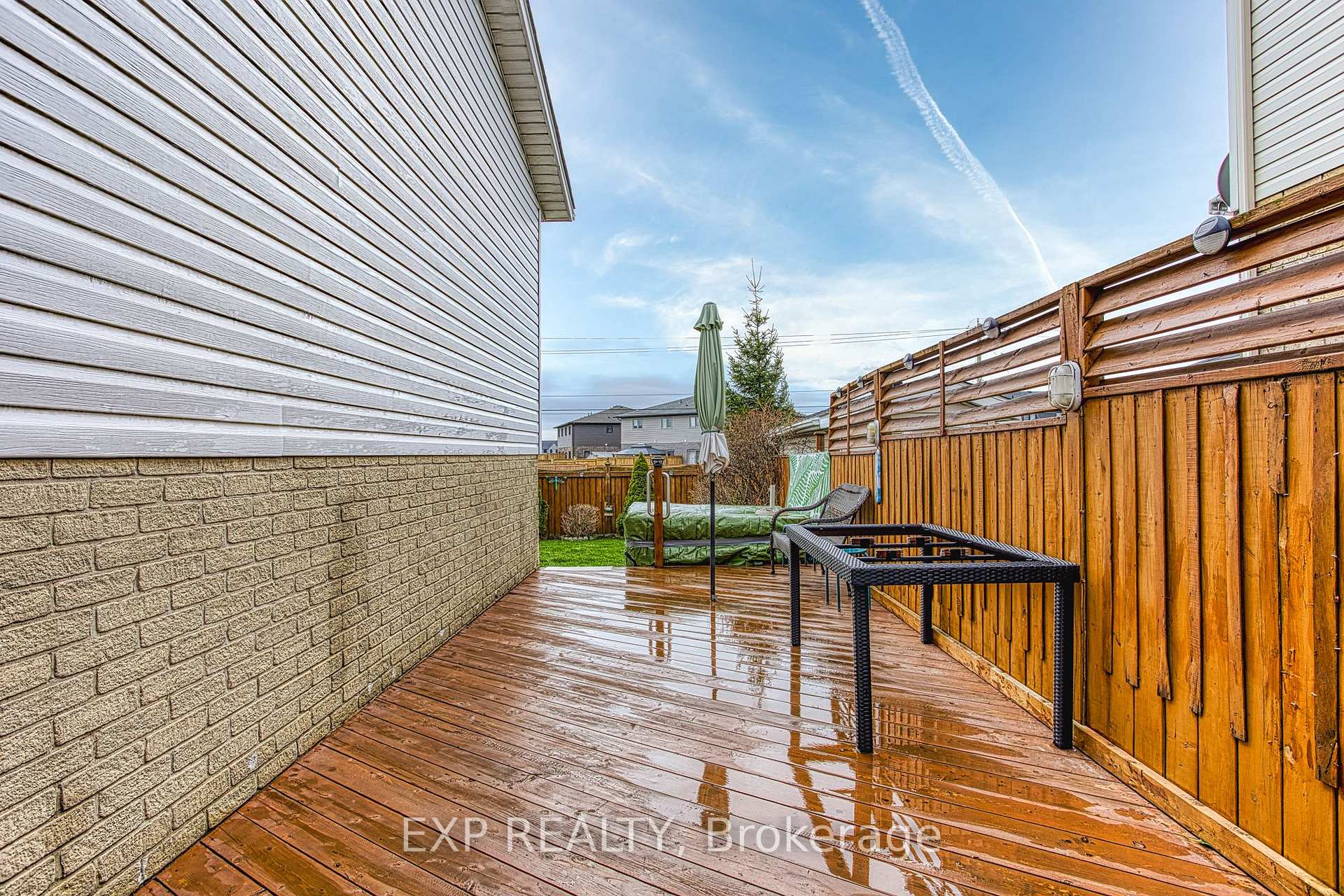 Photo 36 of 7192 Kelly Drive, Niagara Falls, Forestview — HOMEH